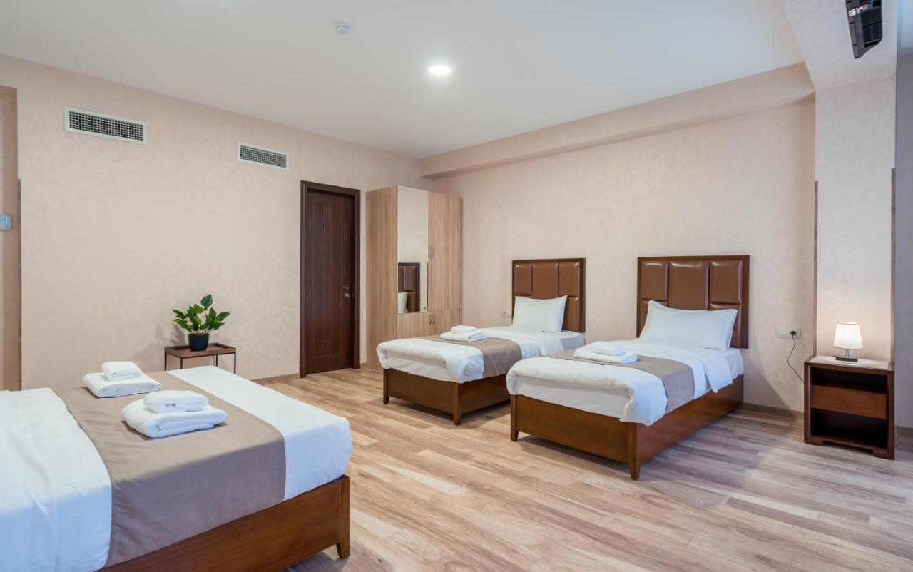 Aura Hotel Τυφλίδα Εξωτερικό φωτογραφία
