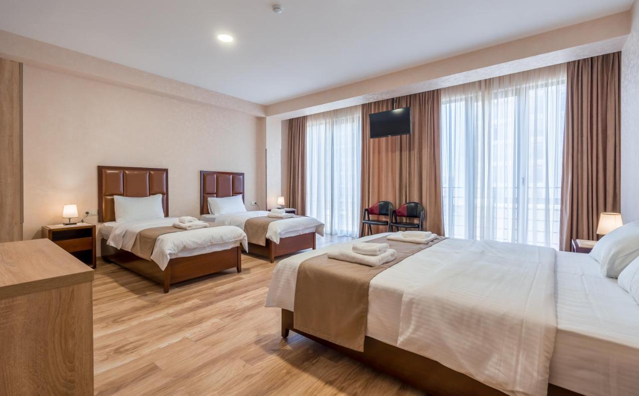 Aura Hotel Τυφλίδα Εξωτερικό φωτογραφία
