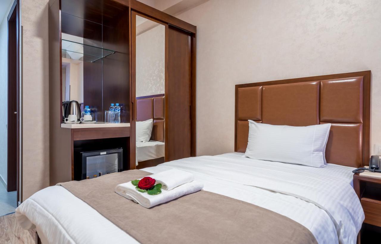 Aura Hotel Τυφλίδα Εξωτερικό φωτογραφία