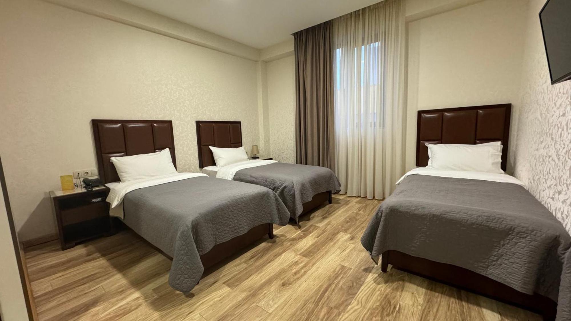 Aura Hotel Τυφλίδα Εξωτερικό φωτογραφία